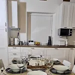 Casa Blu Apartment *